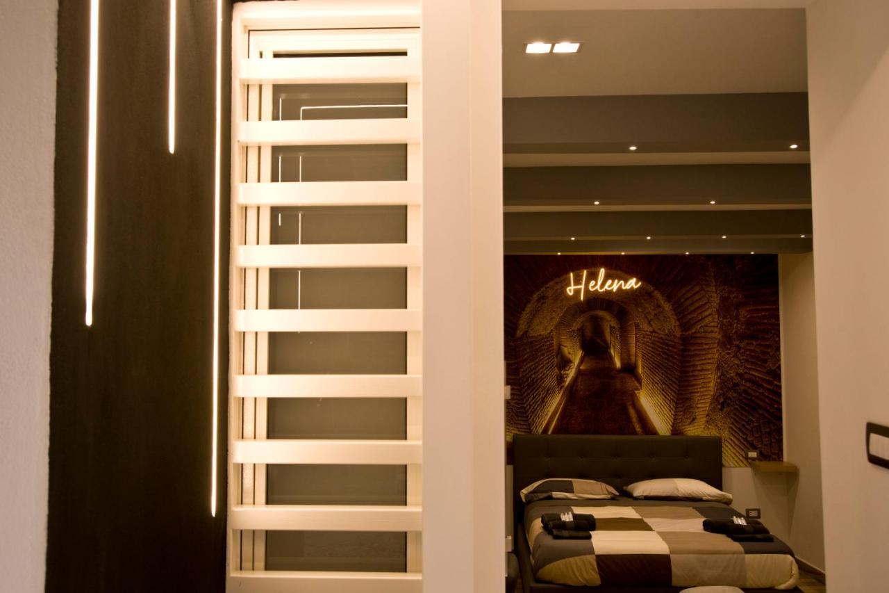 Suite Napoli Sotterranea Con Vasca Idromassaggio Exterior photo