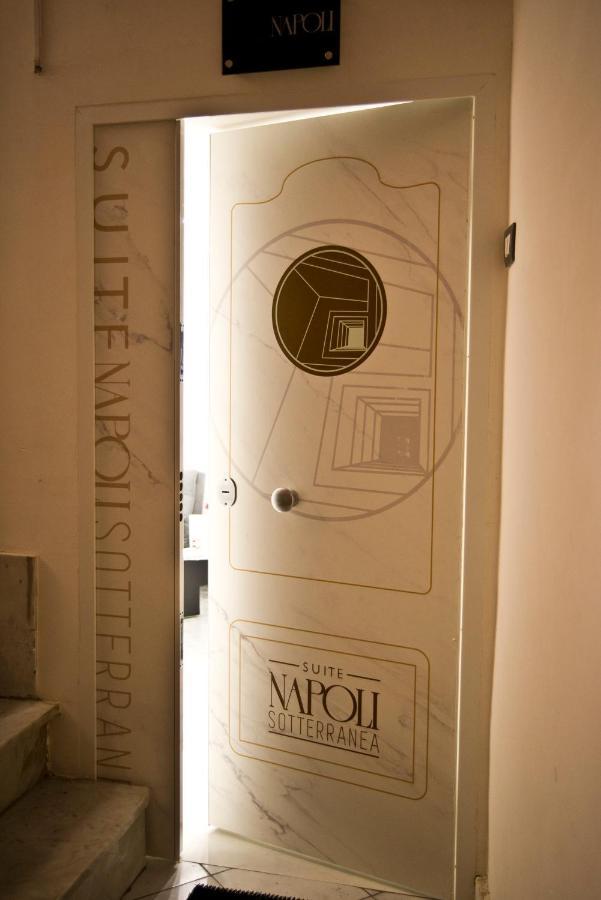 Suite Napoli Sotterranea Con Vasca Idromassaggio Exterior photo