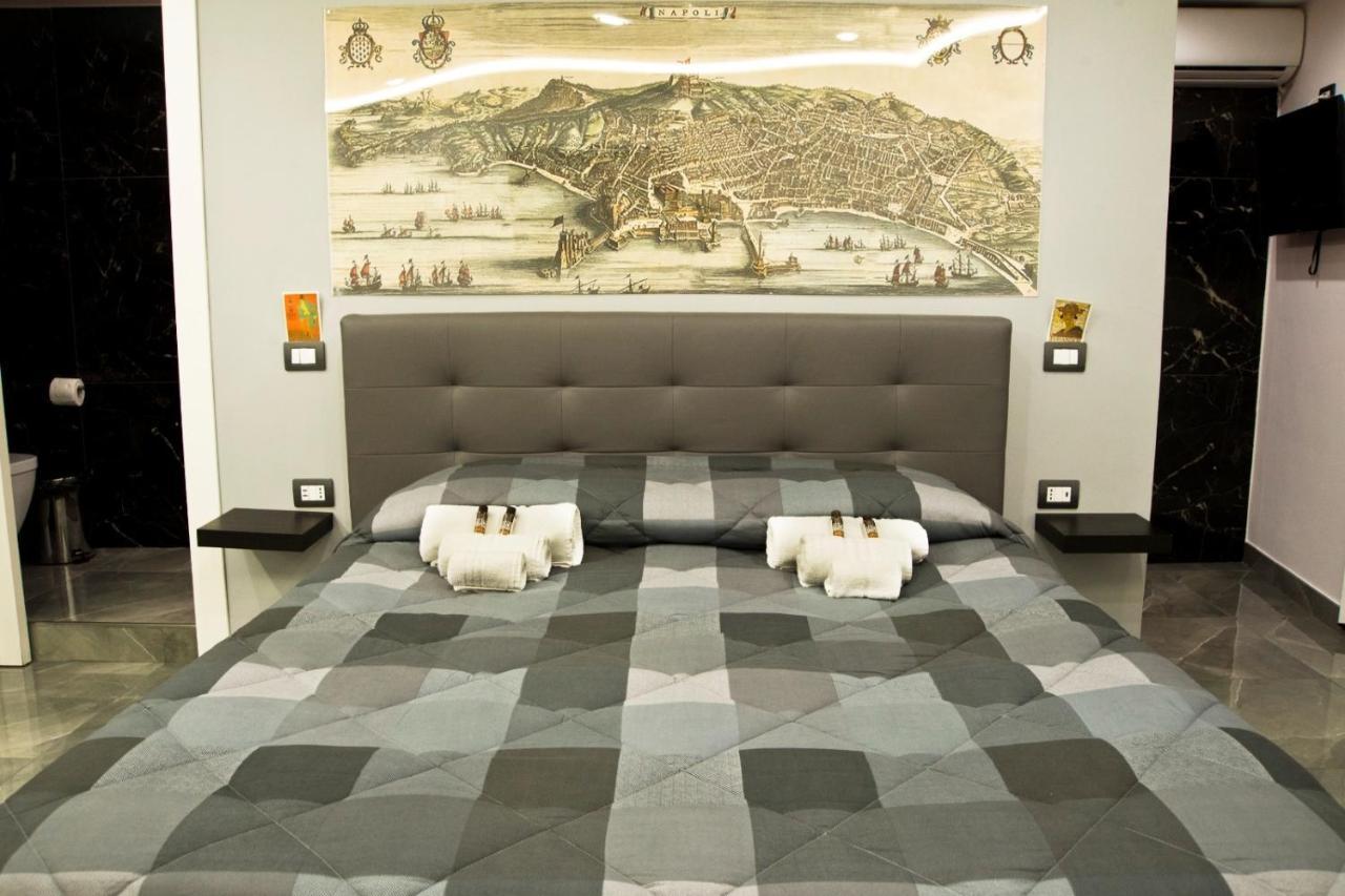 Suite Napoli Sotterranea Con Vasca Idromassaggio Exterior photo