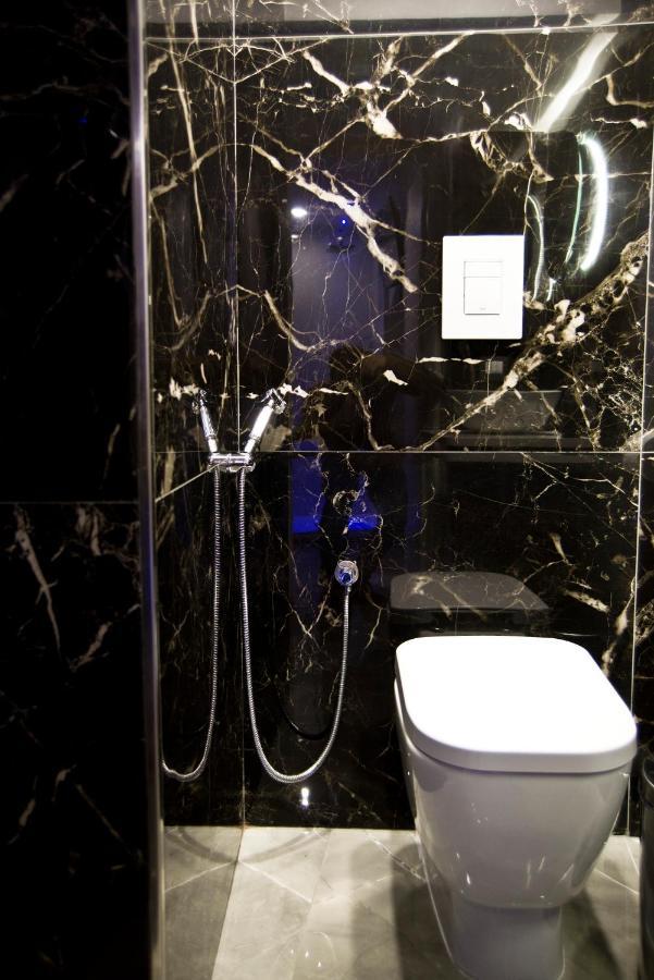 Suite Napoli Sotterranea Con Vasca Idromassaggio Exterior photo